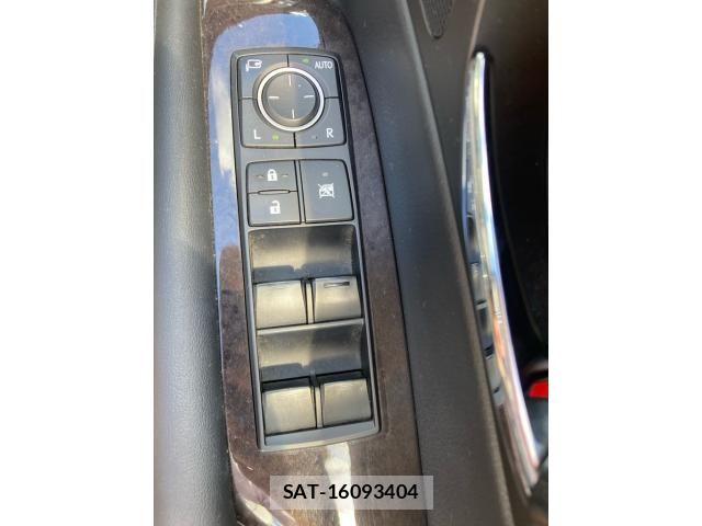 Lexus RX 2013-11 8413332-15