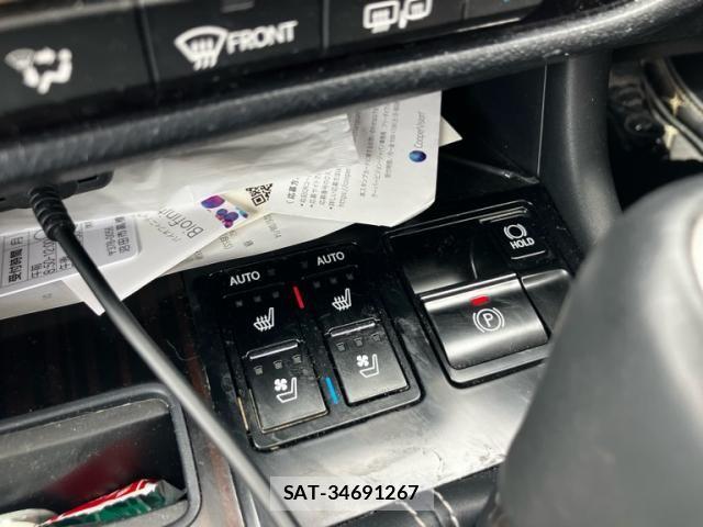 Lexus RX 2020-12 8413324-21