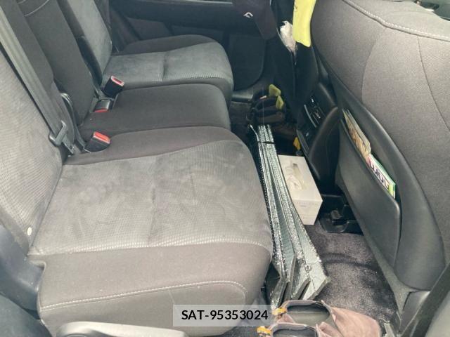 Lexus RX 2013-09 8413333-12