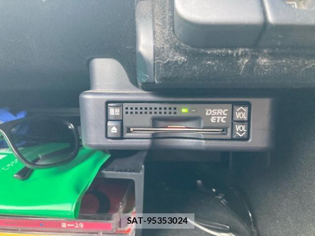 Lexus RX 2013-09 8413333-24