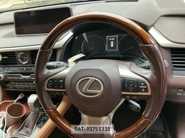 Lexus RX 2018-04 8457835-16