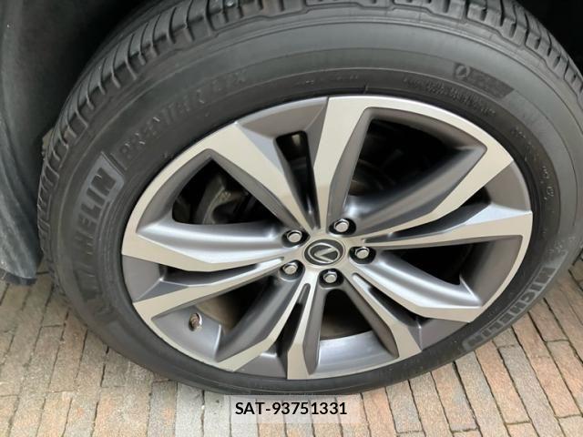 Lexus RX 2018-04 8457835-7