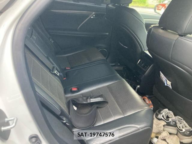 Lexus RX 2015-10 8457836-12