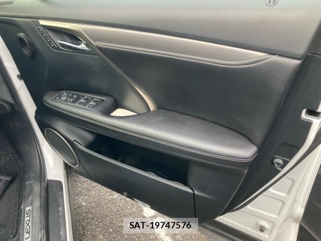 Lexus RX 2015-10 8457836-14