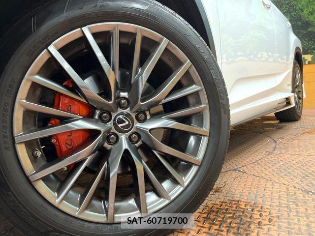 Lexus RX 2021-08 8525593-12