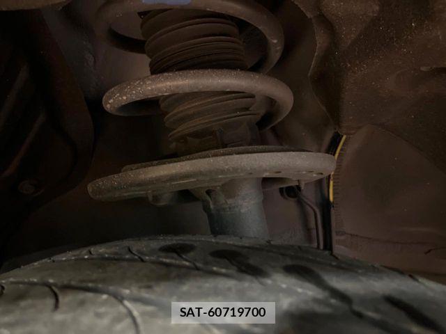 Lexus RX 2021-08 8525593-19