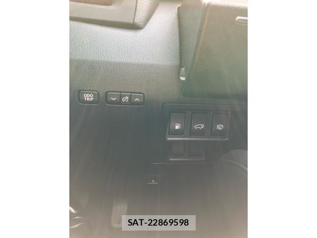 Lexus RX 2010-06 8660018-28