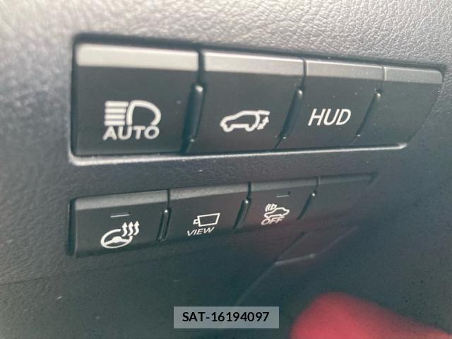 Lexus RX 2018-01 8660009-14
