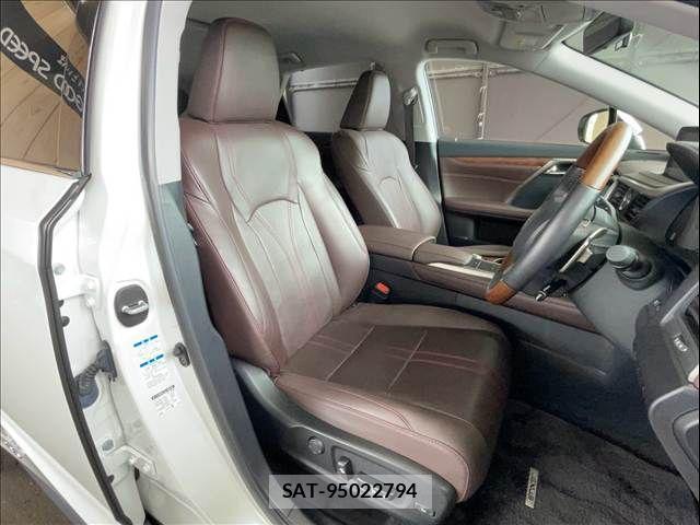 Lexus RX 2019-10 8743512-10