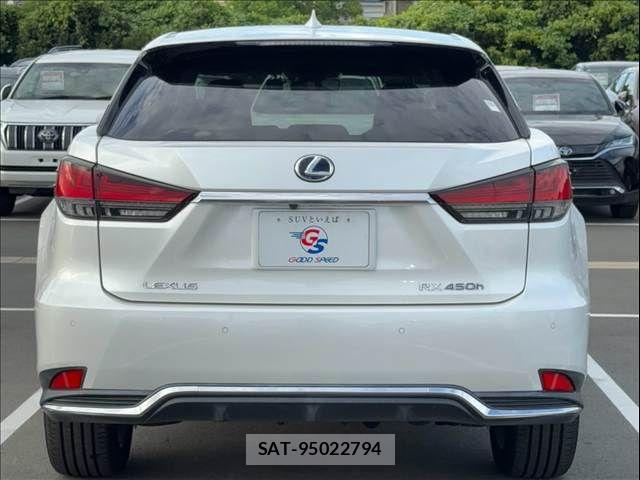 Lexus RX 2019-10 8743512-15