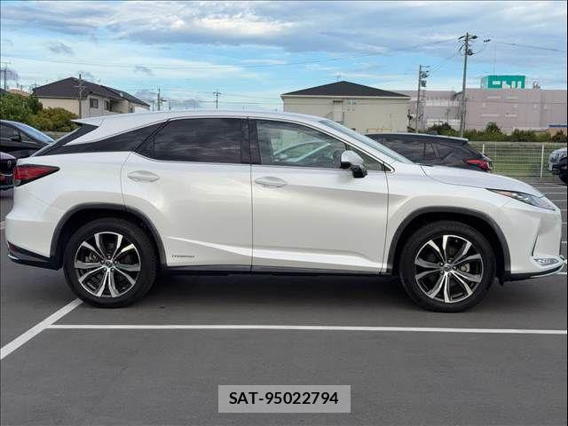 Lexus RX 2019-10 8743512-17
