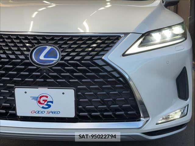 Lexus RX 2019-10 8743512-19