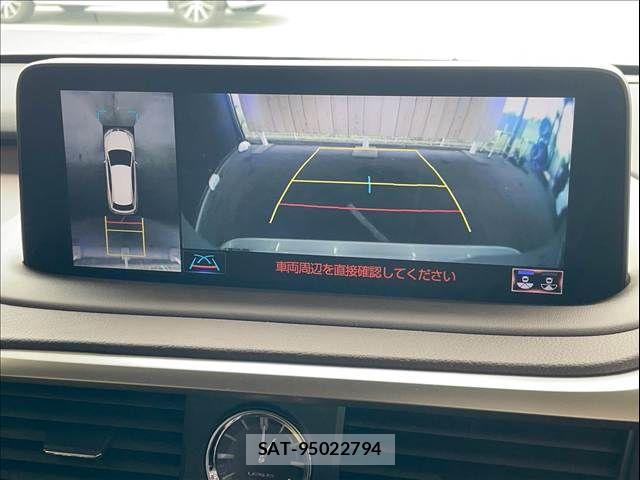 Lexus RX 2019-10 8743512-3