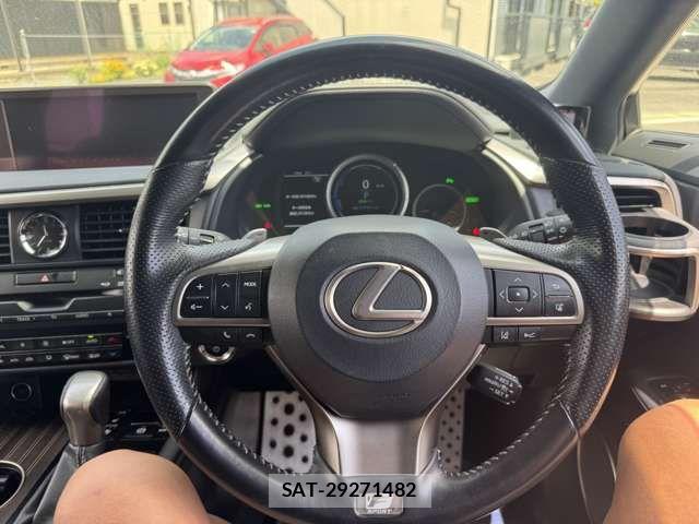 Lexus RX 2018-03 8743513-8