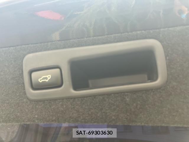 Lexus RX 2012-07 8796517-10
