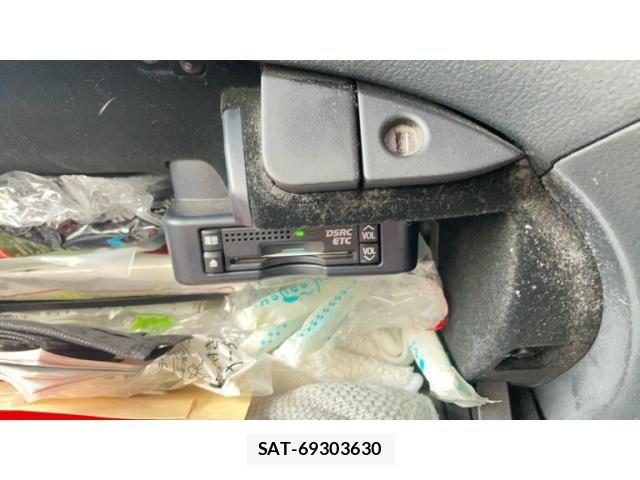 Lexus RX 2012-07 8796517-24
