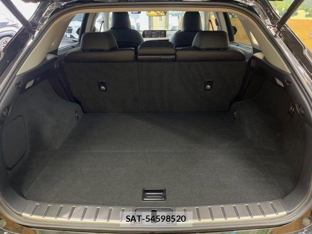 Lexus RX 2018-05 8796514-11