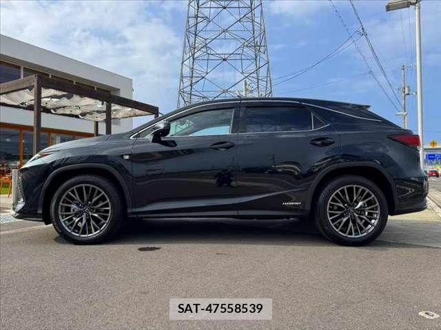 Lexus RX 2020-03 8830034-10