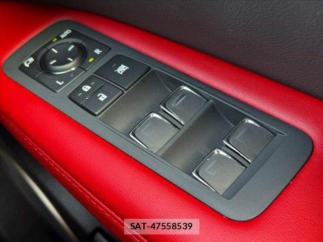 Lexus RX 2020-03 8830034-26