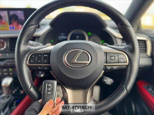 Lexus RX 2020-03 8830034-5
