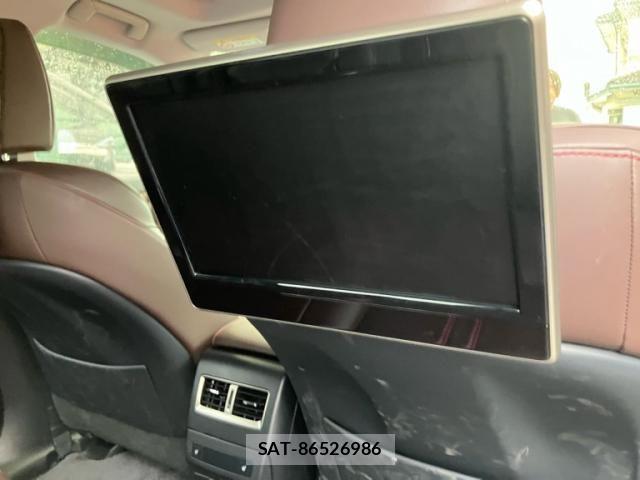 Lexus RX 2020-05 8830035-11