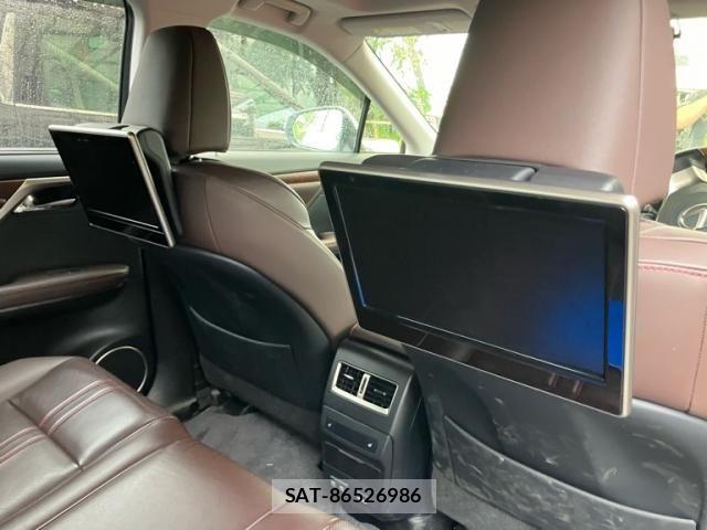 Lexus RX 2020-05 8830035-12