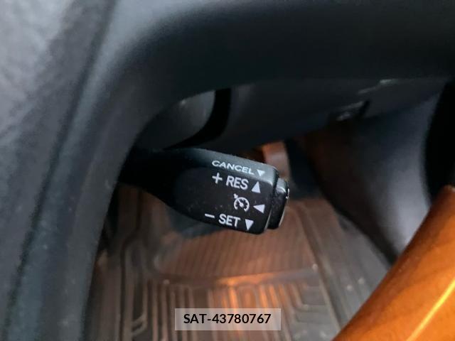 Lexus RX 2009-07 8849613-16