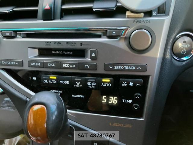 Lexus RX 2009-07 8849613-21