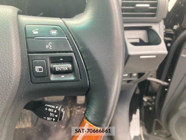 Lexus RX 2009-09 8880569-17