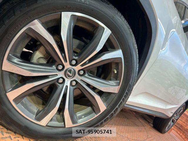 Lexus RX 2019-09 1092504-13