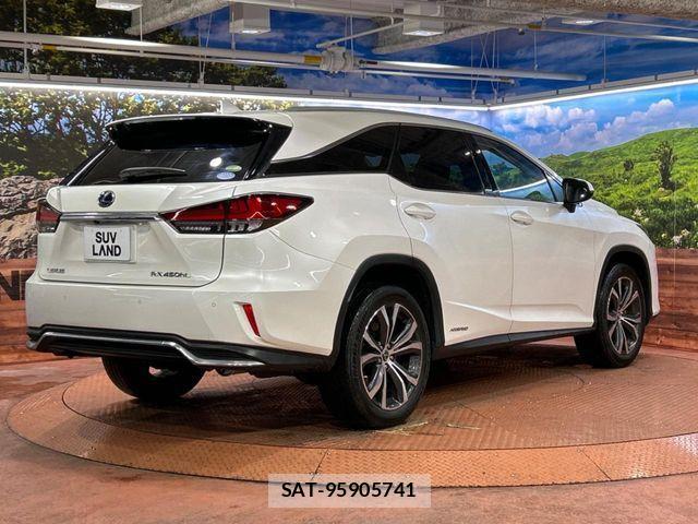 Lexus RX 2019-09 1092504-17