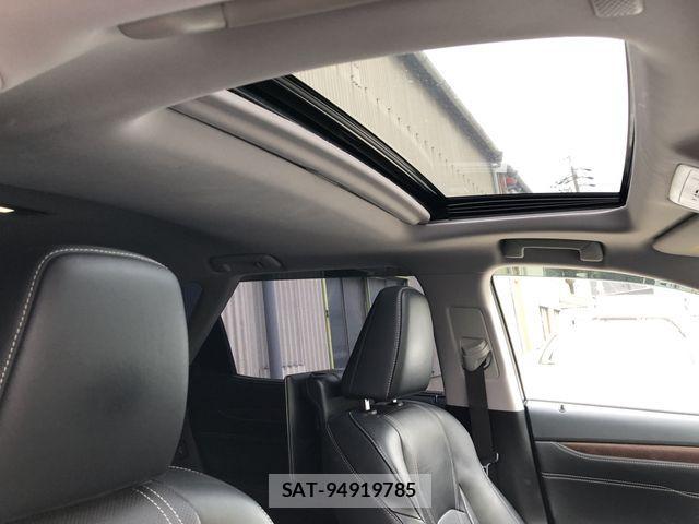 Lexus RX 2019-11 1331712-7