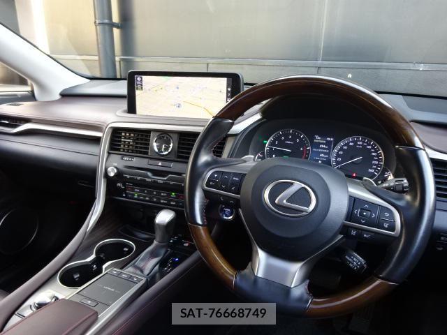 Lexus RX 2019-10 3674973-13