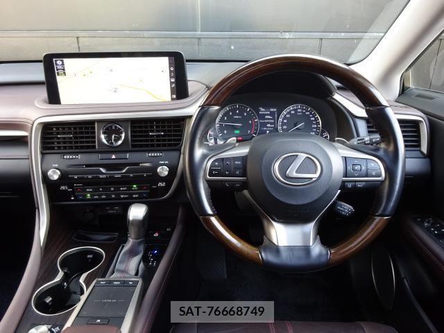 Lexus RX 2019-10 3674973-14
