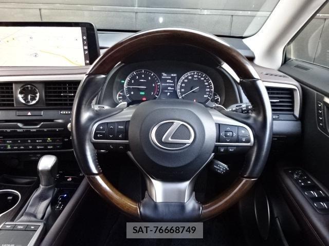 Lexus RX 2019-10 3674973-15