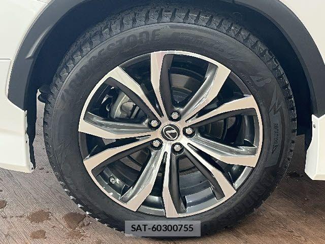 Lexus RX 2020-05 6011965-26