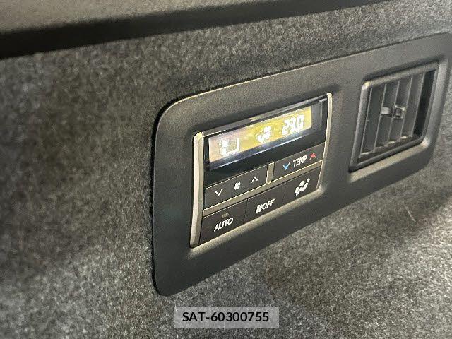 Lexus RX 2020-05 6011965-5