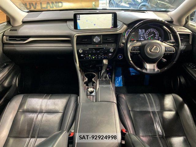 Lexus RX 2019-10 6815762-1