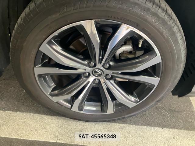 Lexus RX 2020-06 6907866-9
