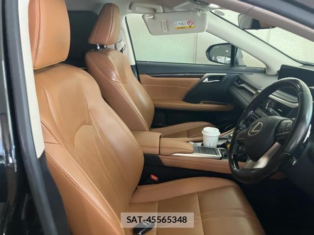 Lexus RX 2020-06 6907866-13