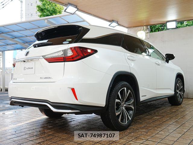 Lexus RX 2019-07 7221152-22