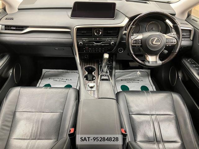 Lexus RX 2018-09 7328109-27