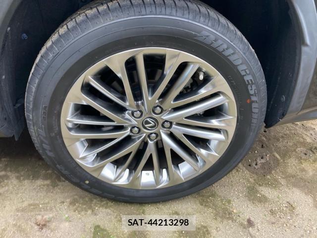 Lexus RX 2019-12 7358579-10