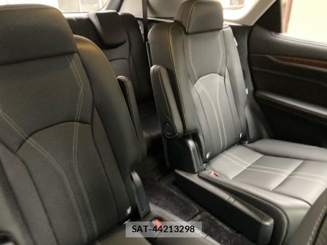 Lexus RX 2019-12 7358579-14