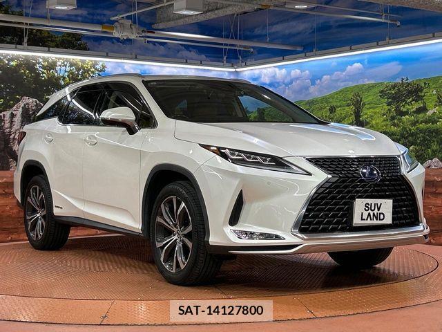 Lexus RX 2021-07 7501337-16