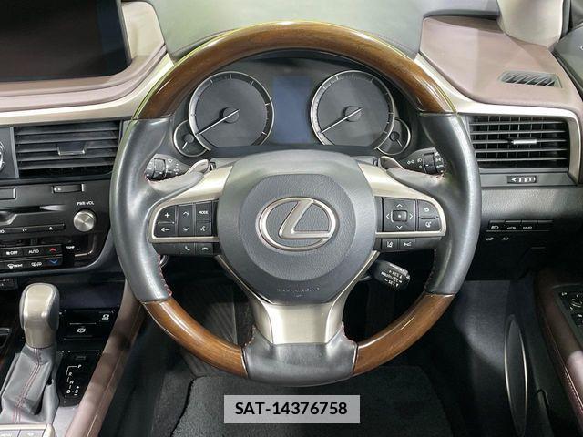 Lexus RX 2019-12 7725211-11