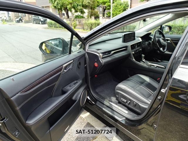 Lexus RX 2020-01 8036496-7