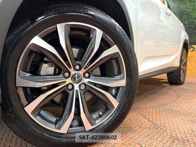 Lexus RX 2019-03 8074410-11