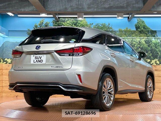 Lexus RX 2019-08 8100205-17