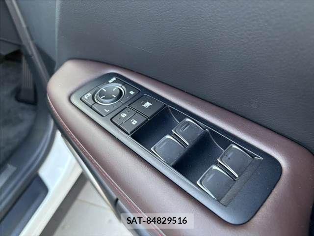 Lexus RX 2019-09 8100217-23